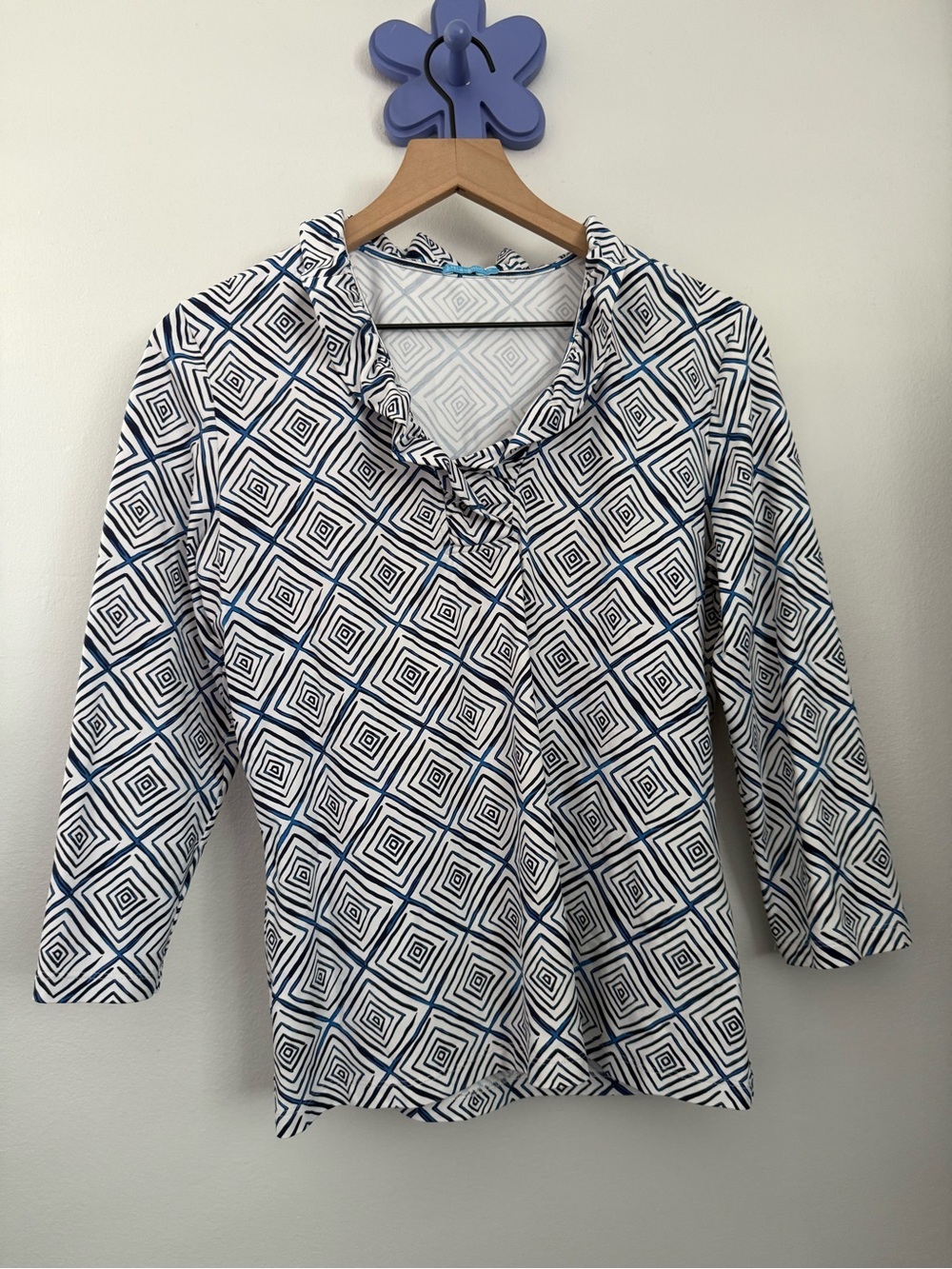 J.Mclaughlin Medium Geometric 3/4 Sleeve Blouse Catalina Cloth Blue White Office